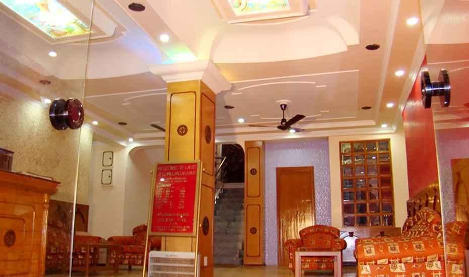 Hotel Dream Land Phulabāni Extérieur photo